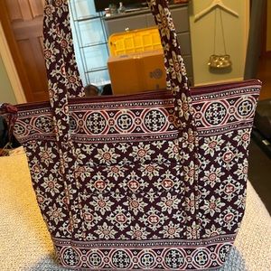 Vera Bradley Bag & Accessories